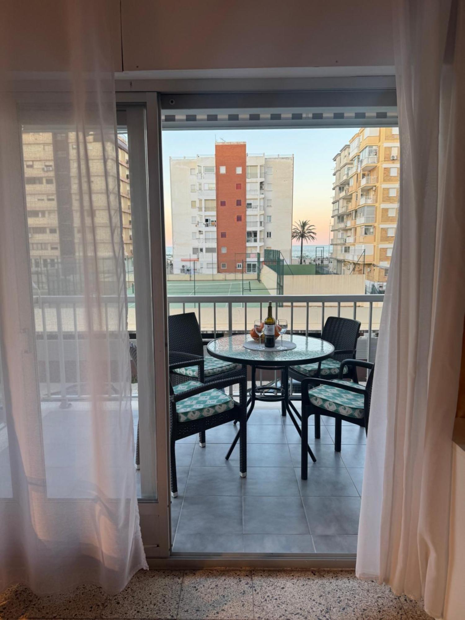 Lovely Family Apartment 2 Min. From The Beach Playa de Gandia Eksteriør bilde