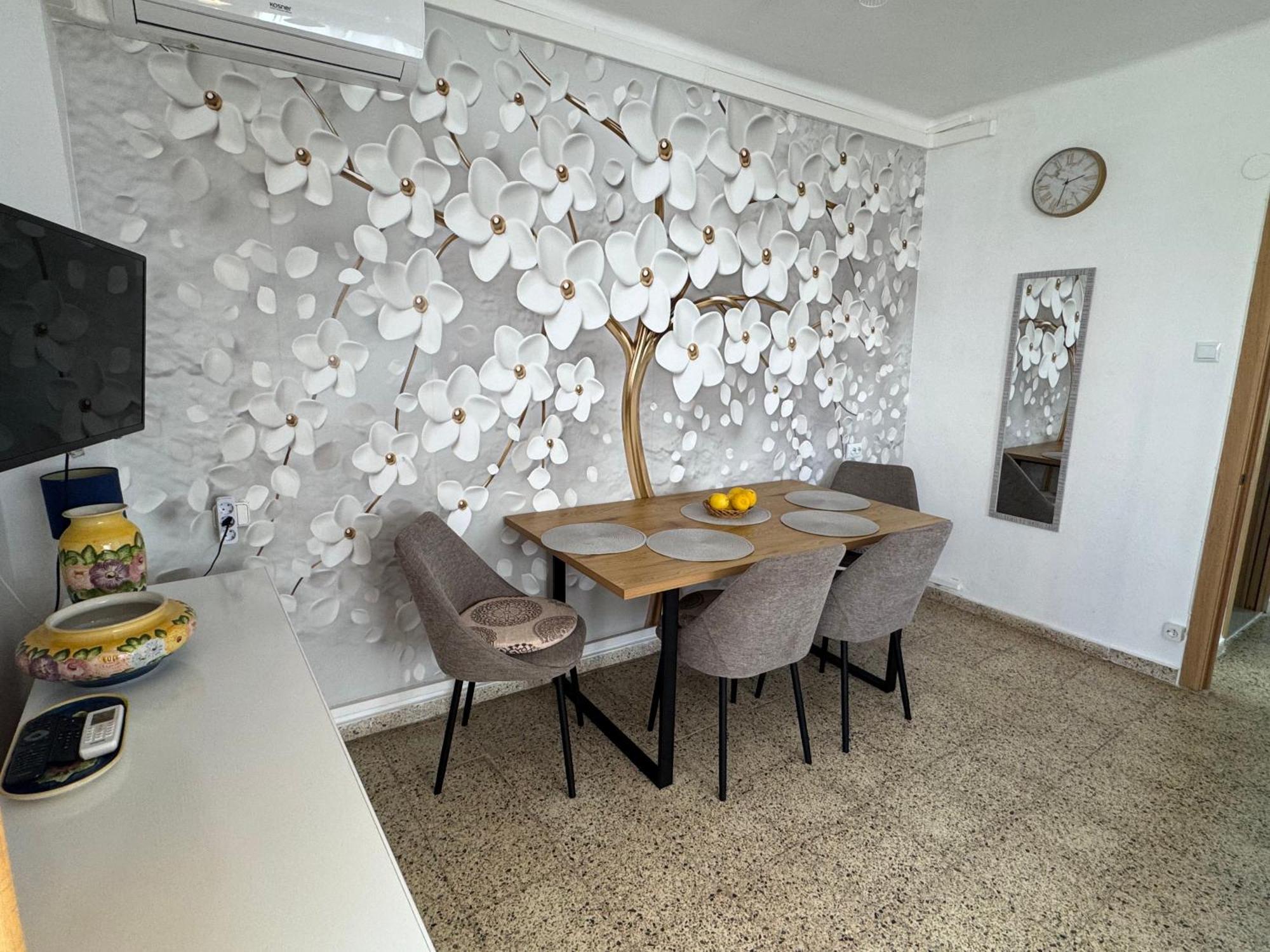 Lovely Family Apartment 2 Min. From The Beach Playa de Gandia Eksteriør bilde